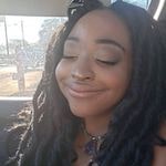 Whitney Mitchell profile picture